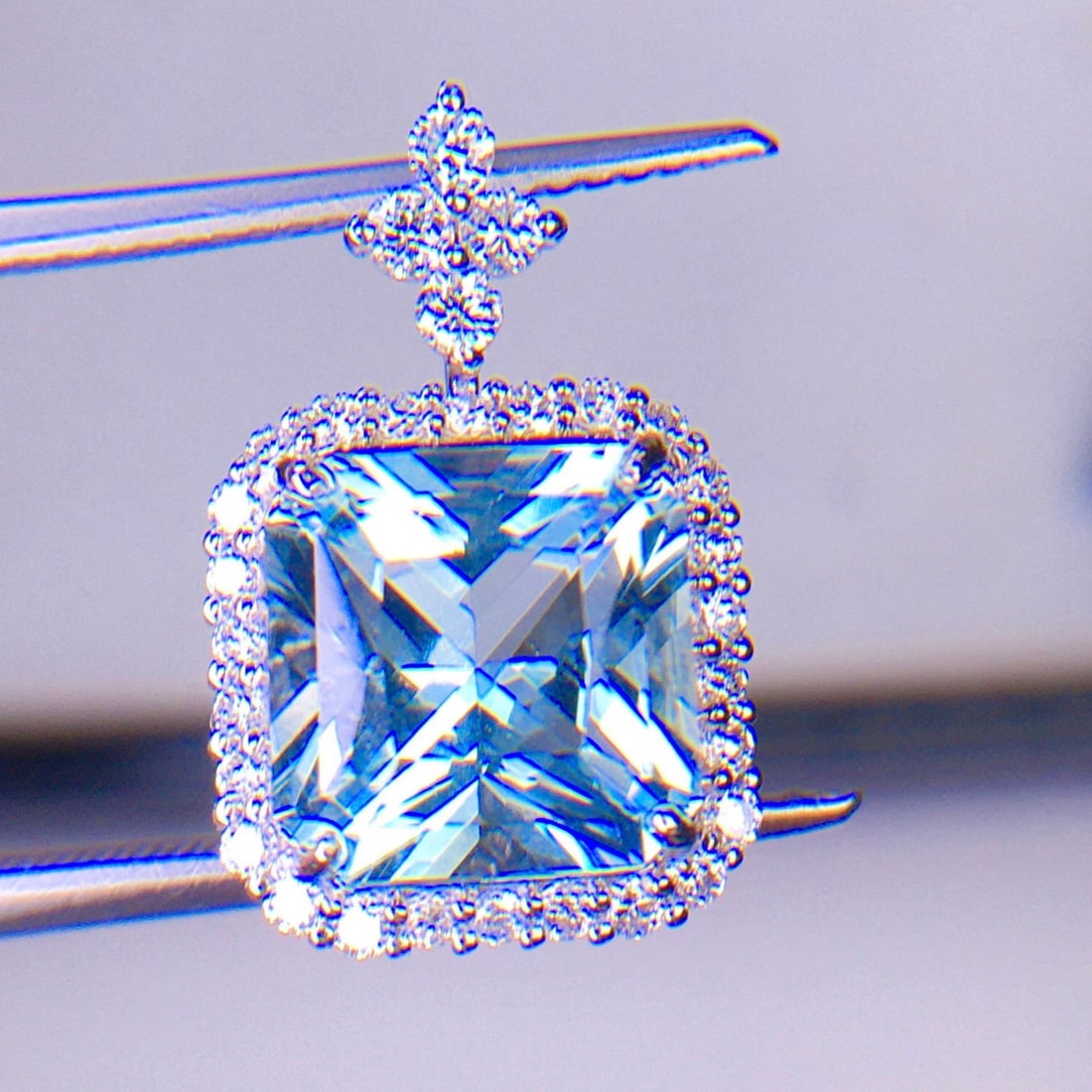 14k Gold 4.53 Ct Natural Aquamarine & Diamond Pendant( Without Chain ) - 5