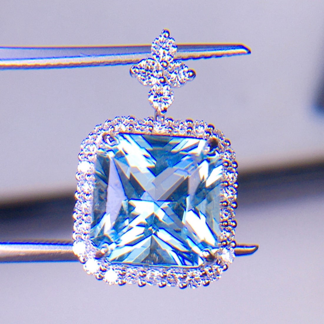 14k Gold 4.53 Ct Natural Aquamarine & Diamond Pendant( Without Chain ) - 6