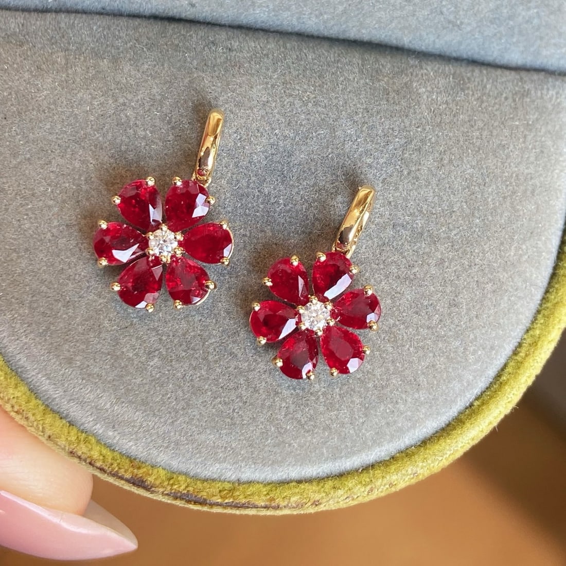 14k Gold 1.23 Ctw Natural Ruby & Diamond Earrings - 3