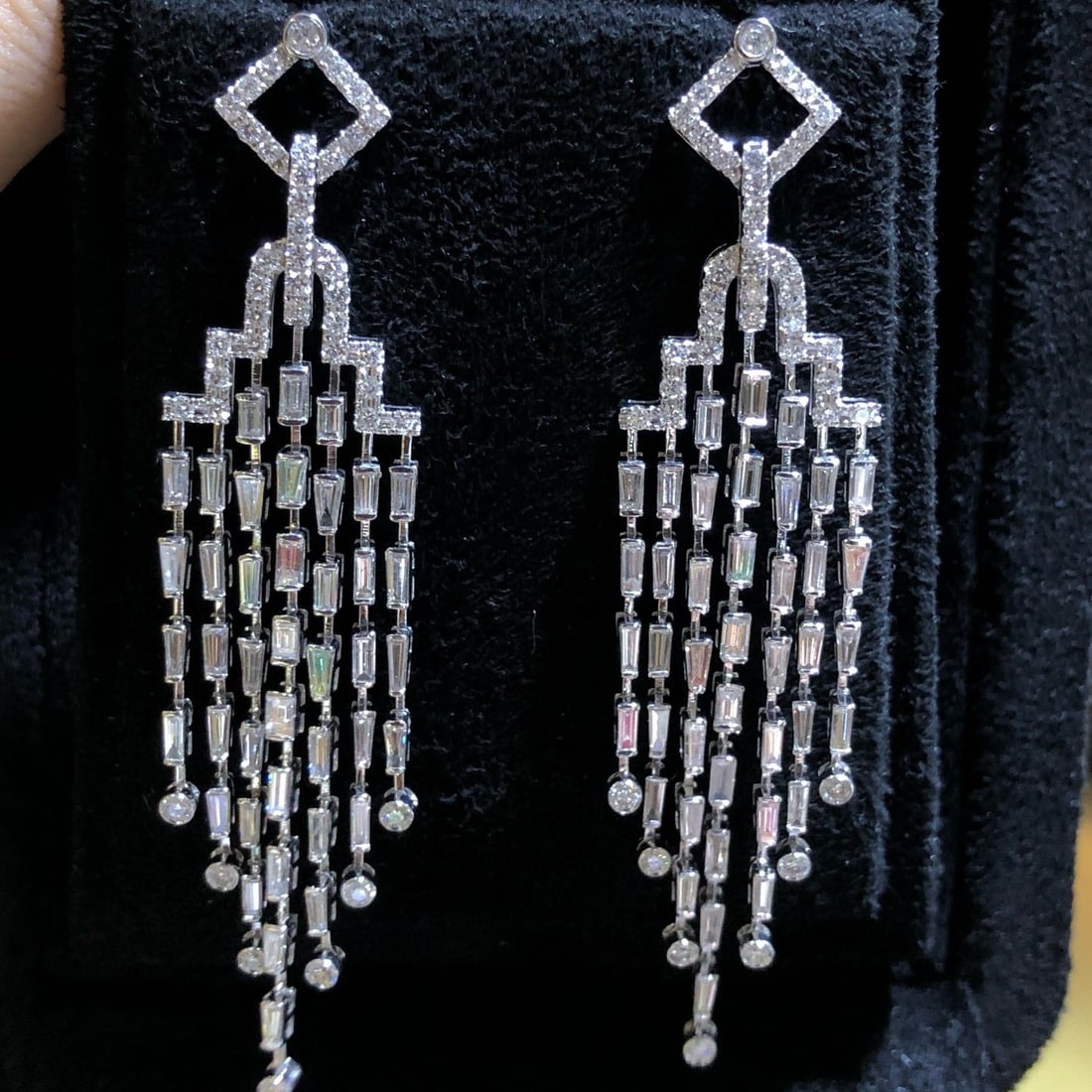 14k Gold 4.2 Ct Natural H Diamond Earrings - 3