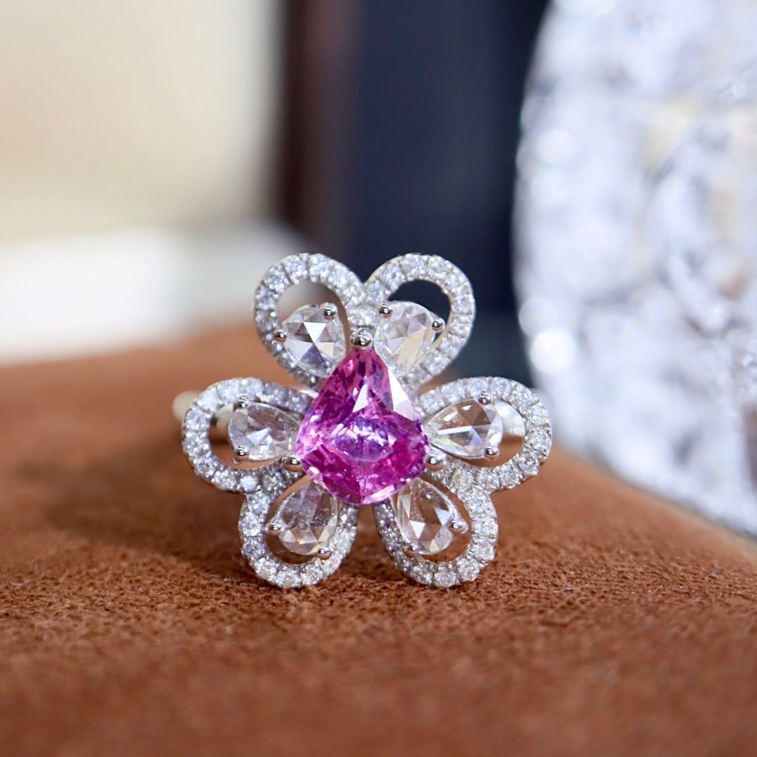14k Gold 1.81 Ctw Natural Sapphire & Diamond Ring: Ref:231098310 // gold content:14k gold // ring size:7. 25us // // main gemstone:sapphire // shape:other // carat weight:1. 07ct // color:pink // treatment:natural // // adjacent gemstone 2 : diamond