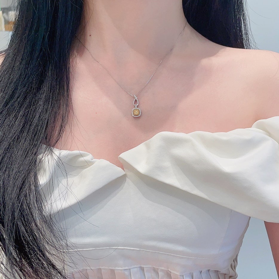 14k Gold 0.60 Ctw Natural Yellow Diamond & Diamond Necklace - 4