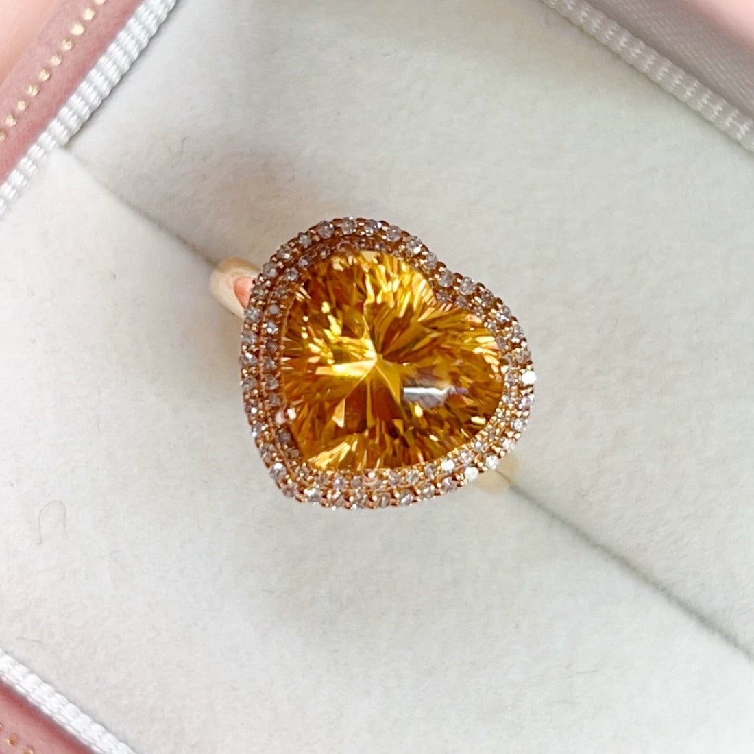 14k Gold 4.54 Ctw Natural Citrine & Diamond Ring