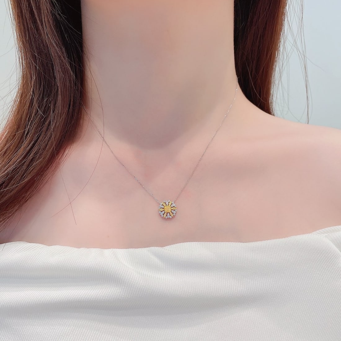 14k Gold 0.39 Ctw Natural Yellow Diamond & Diamond Necklace - 4