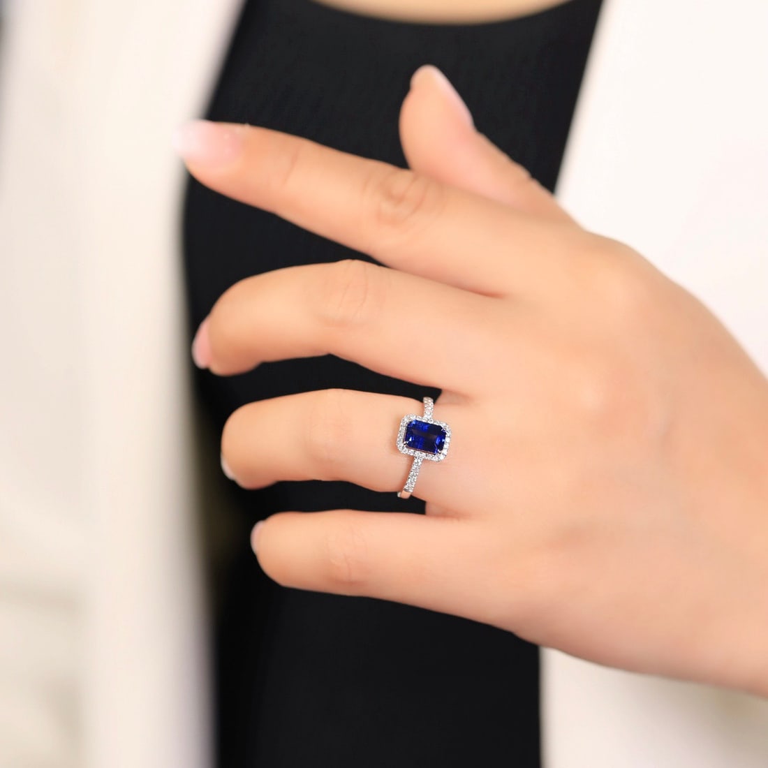 14k Gold 1.17 Ctw Natural Sapphire & Diamond Ring - 4