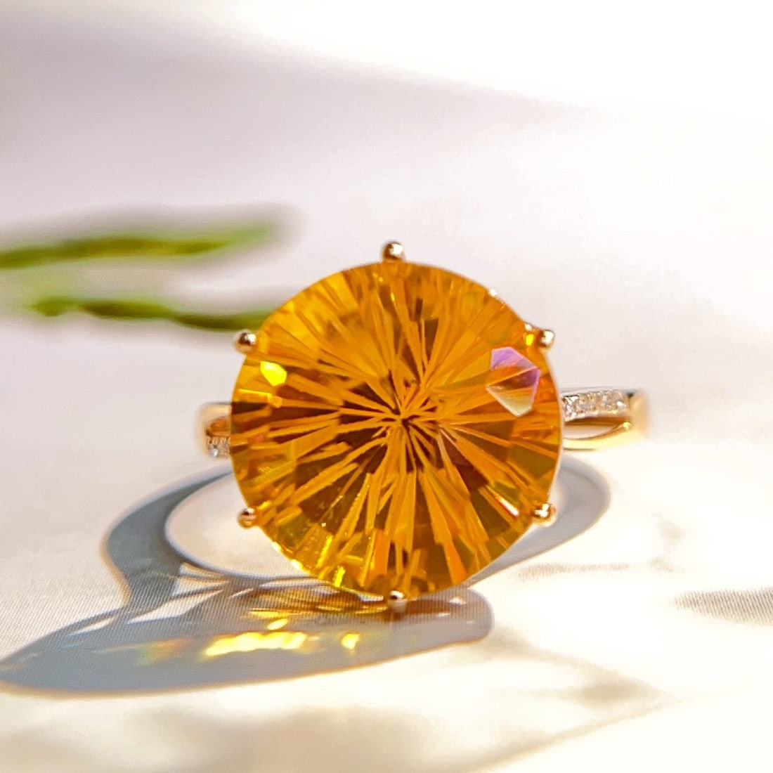 14k Gold 7.35 Ctw Natural Citrine & Diamond Ring