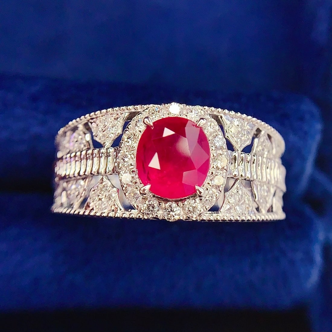 14k Gold 1.2 Ct Natural Ruby & Diamond Ring - 5