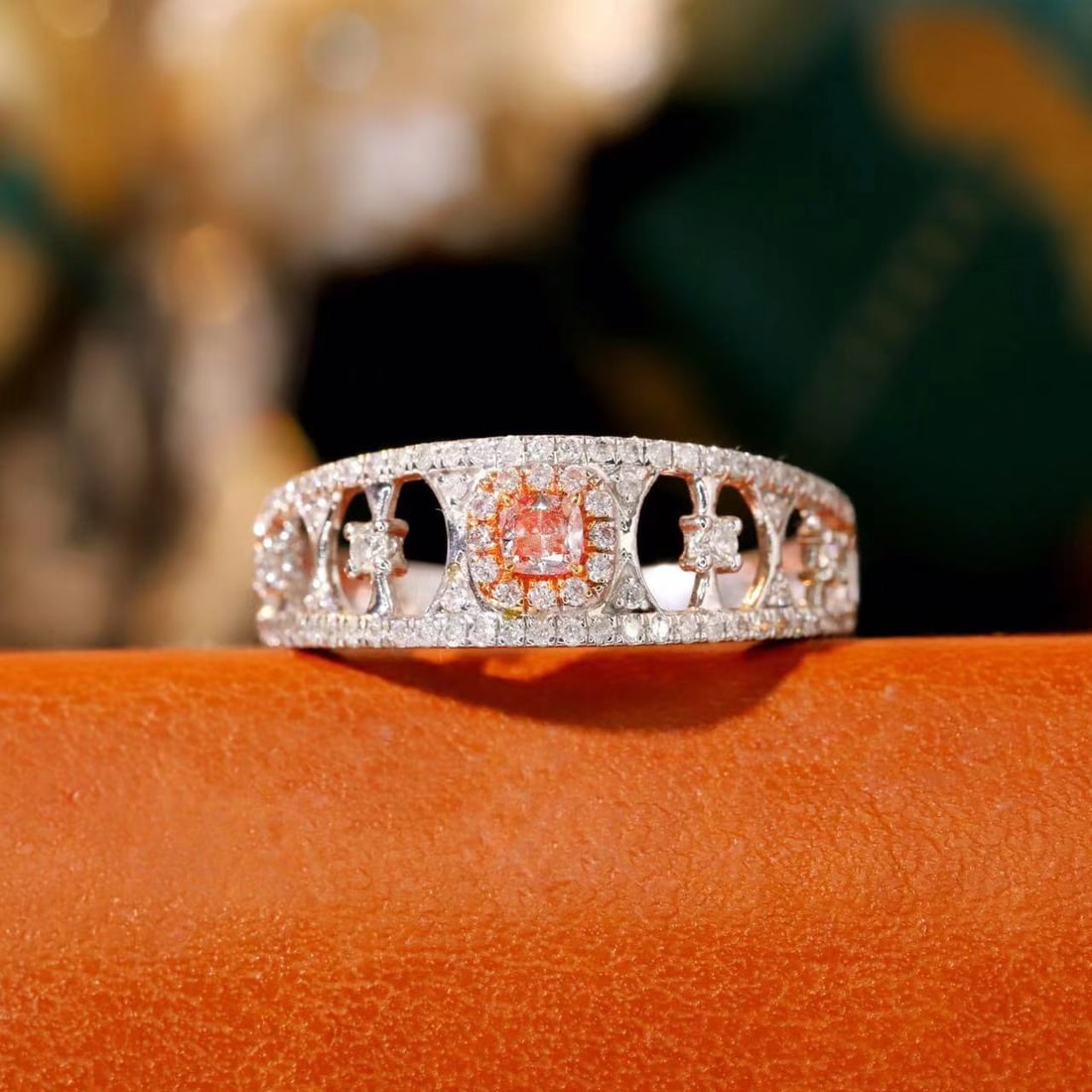 14k Gold 0.45 Ctw Natural Pink Diamond & Diamond Ring