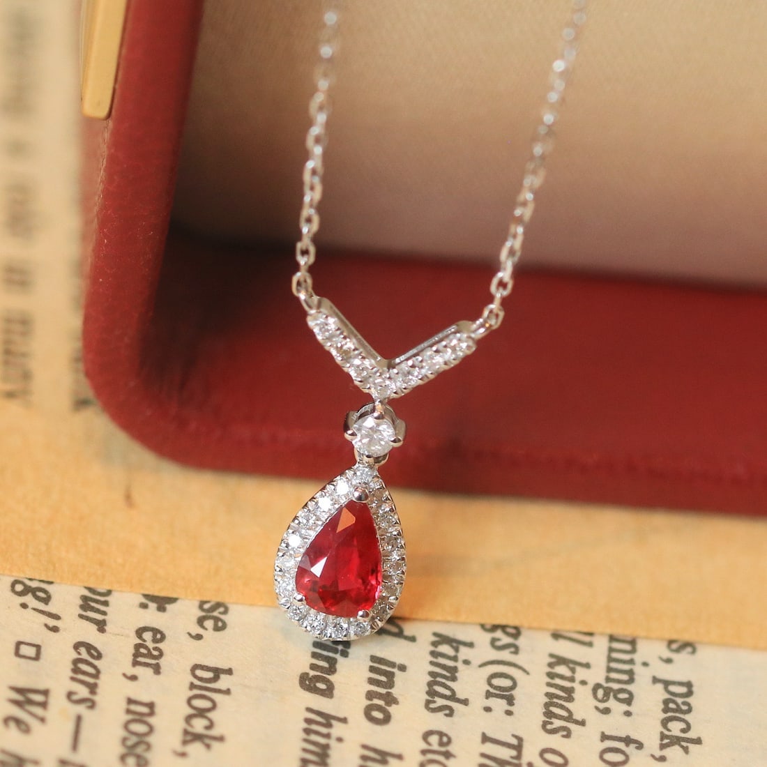 14k Gold 0.68 Ctw Vivid Red Natural Ruby & Diamond Necklace - 2