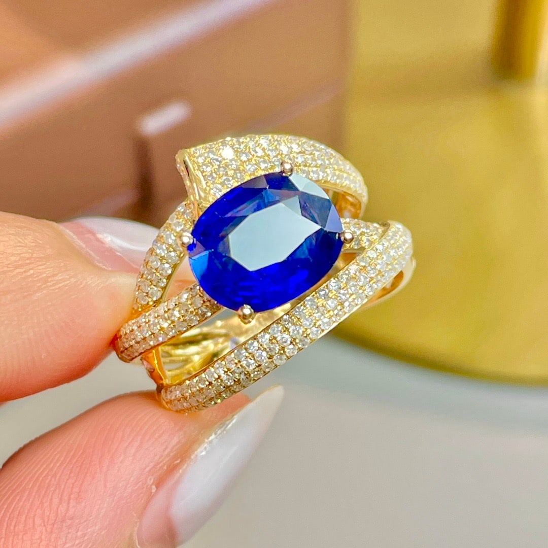 14k Gold 3.2 Ct Natural Sapphire & Diamond Ring: Ref:231098399 // gold content:14k gold // ring size:7. 25us // // main gemstone:sapphire // shape:oval // carat weight:3. 2ct // color:royal blue // treatment:natural // // adjacent gemstone 2 : diamo