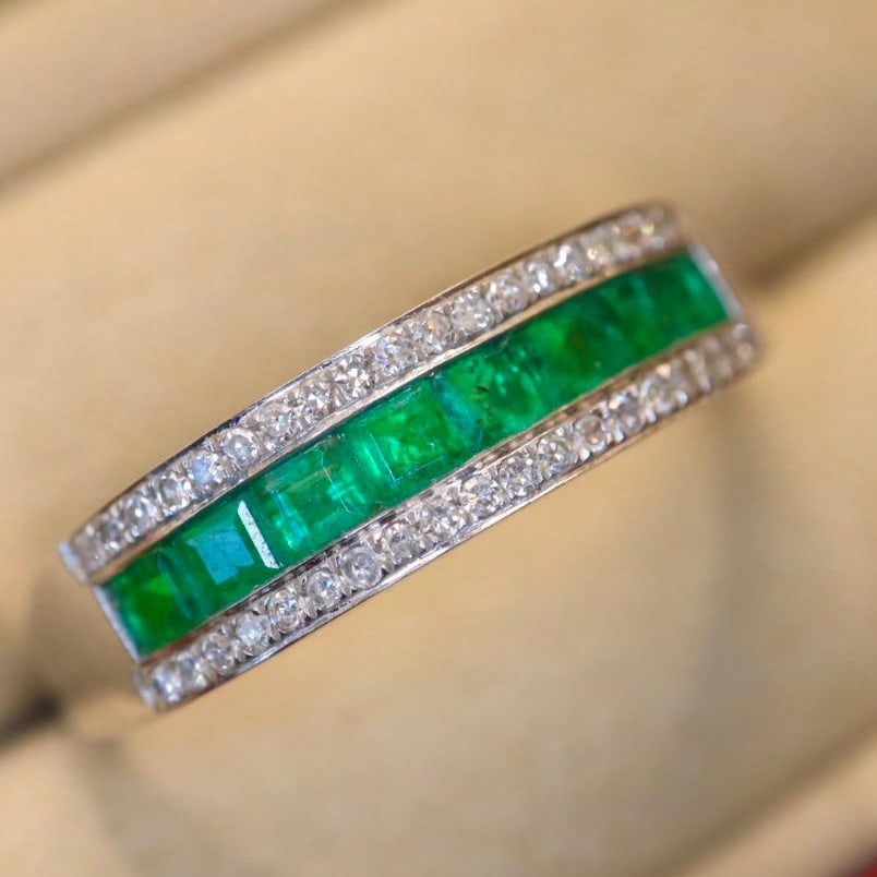 14k Gold 0.72 Ctw Natural Emerald & Diamond Ring - 3