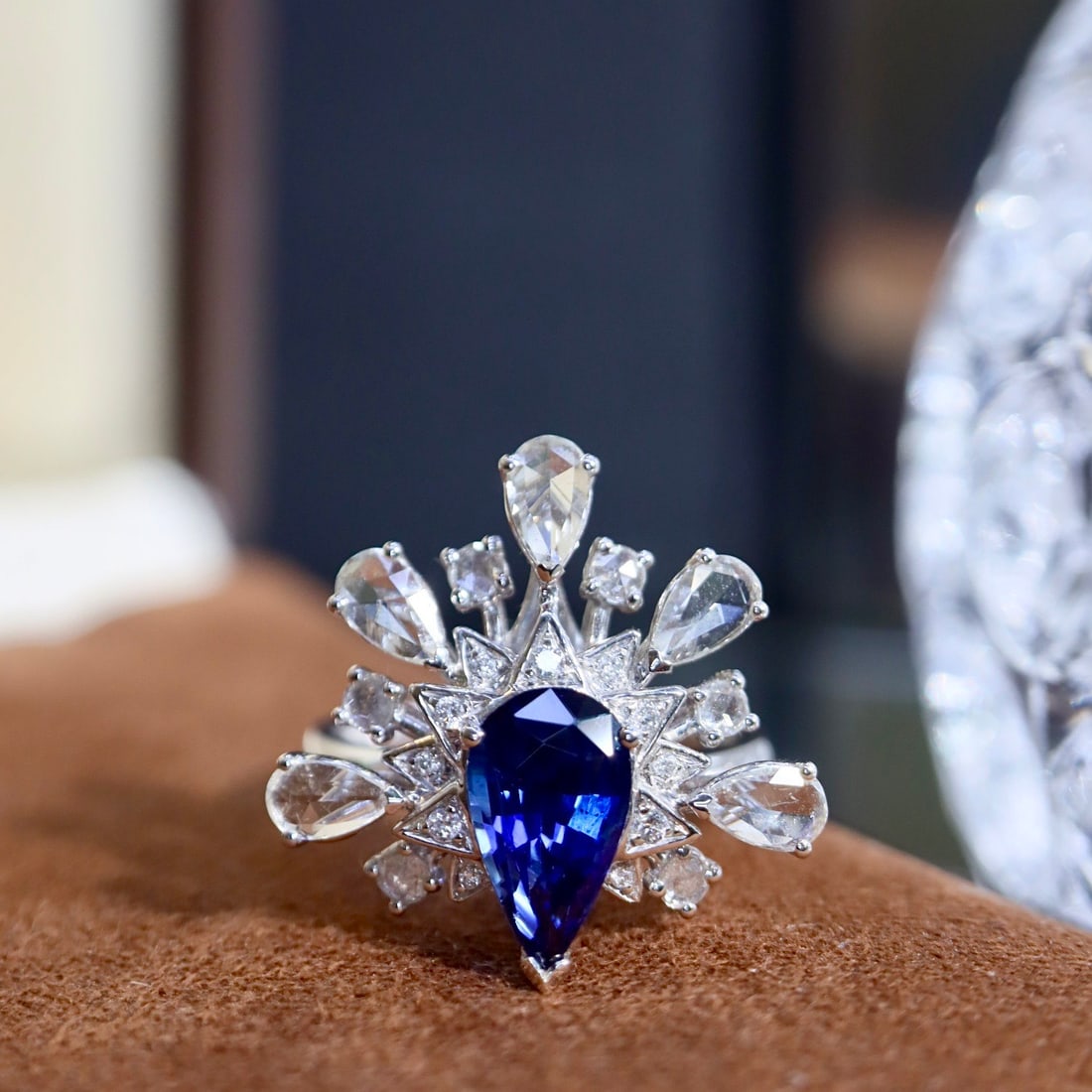 14k Gold 2.88 Ctw Vivid Blue Natural Sapphire & Diamond Ring/pendant( Without Chain ): Ref:231098407 // gold content:14k gold // ring size:7. 25us // // main gemstone:sapphire // shape:pear // carat weight:2. 13ct // color:vivid blue // treatment:natural // // adjacent gemstone 2 :