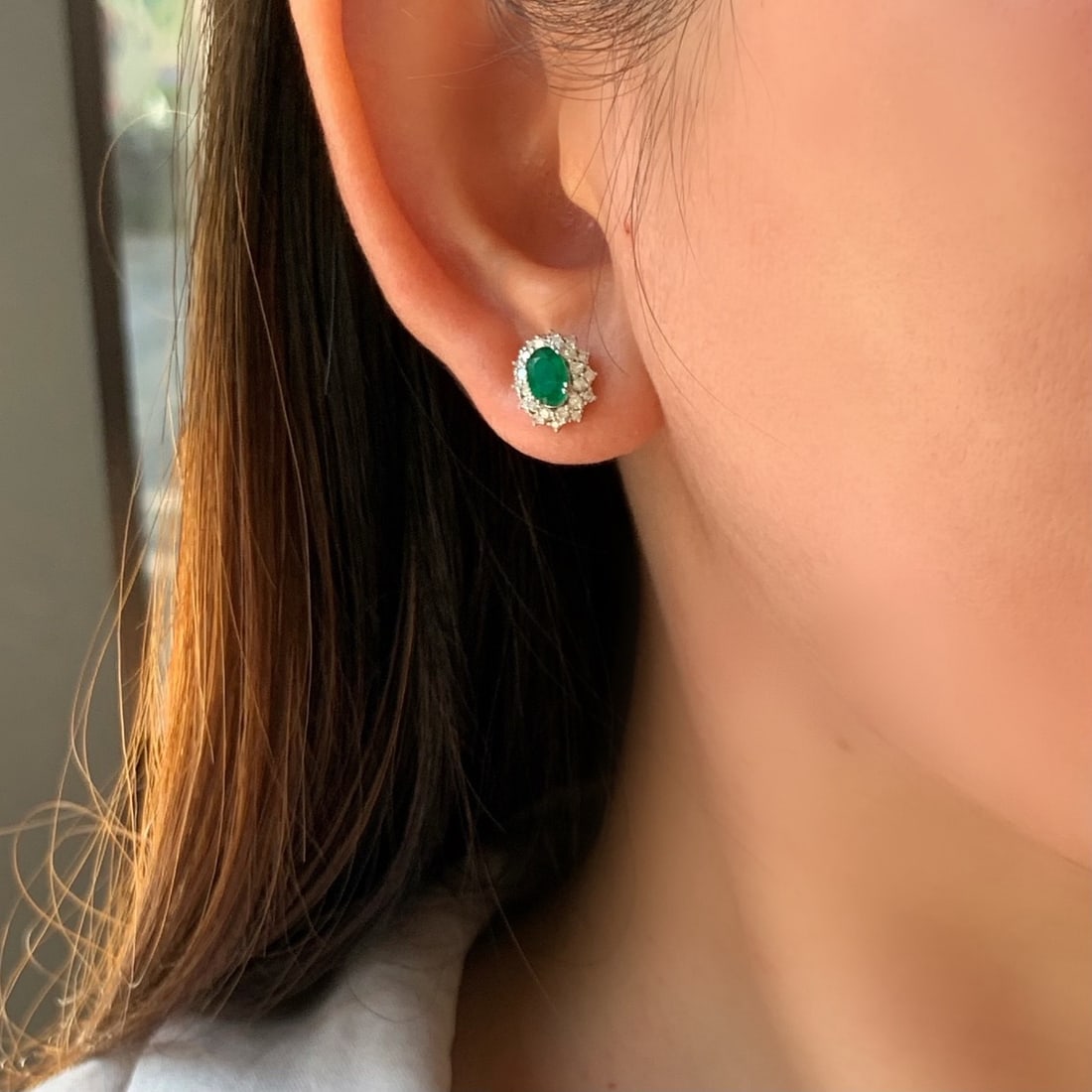 14k Gold 1.36 Ctw Vivid Green Natural Emerald & Diamond Earrings - 5