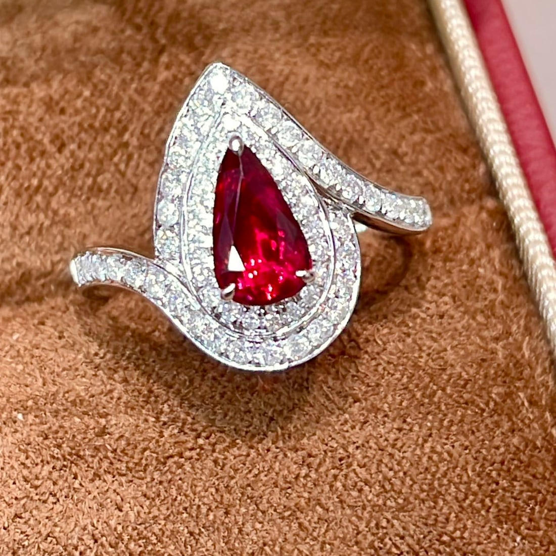 14k Gold 1.46 Ctw Natural Ruby & Diamond Ring - 3