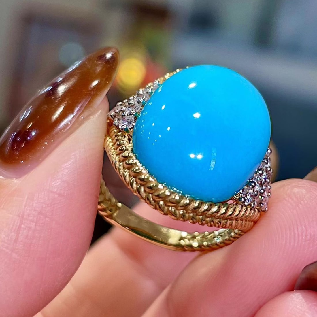 14k Gold 10.54 Ctw Natural Blue Turquoise & Diamond Ring - 2