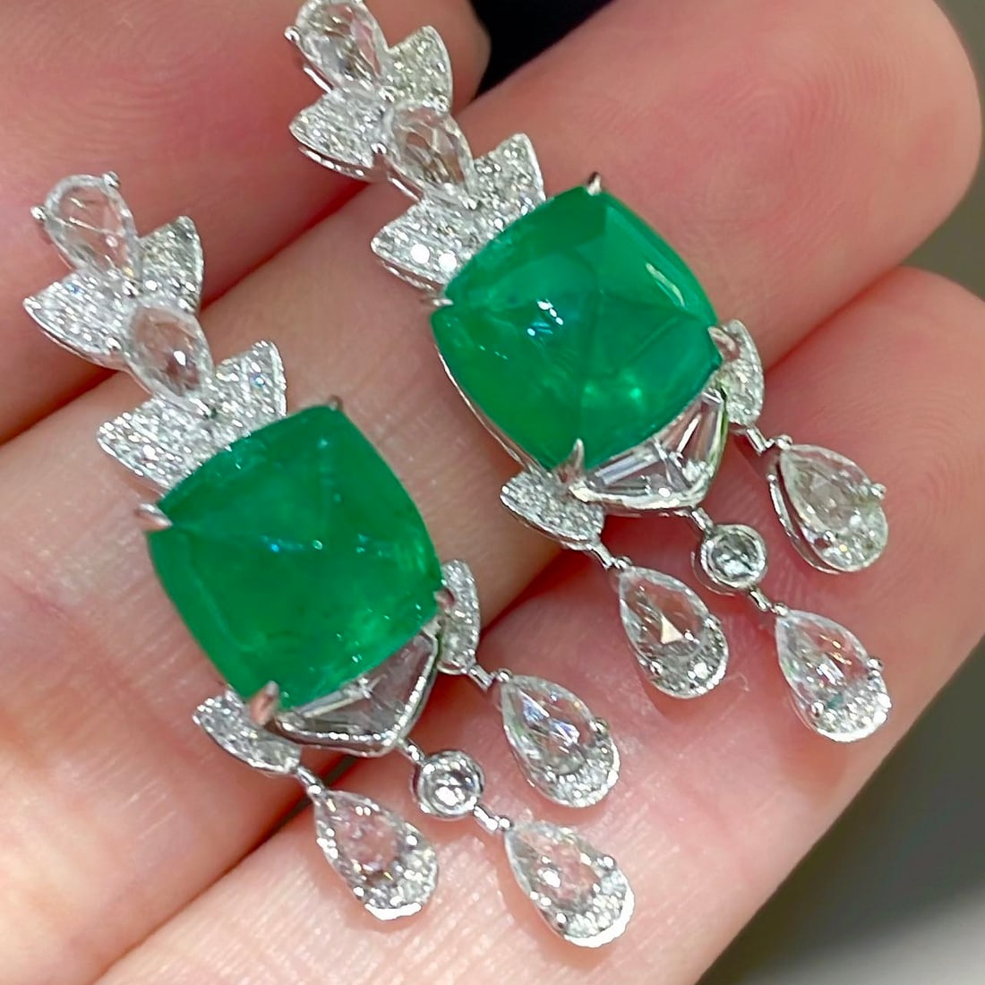 14k Gold 5.9 Ct Vivid Green Natural Emerald & Diamond & Sapphire Earrings - 2