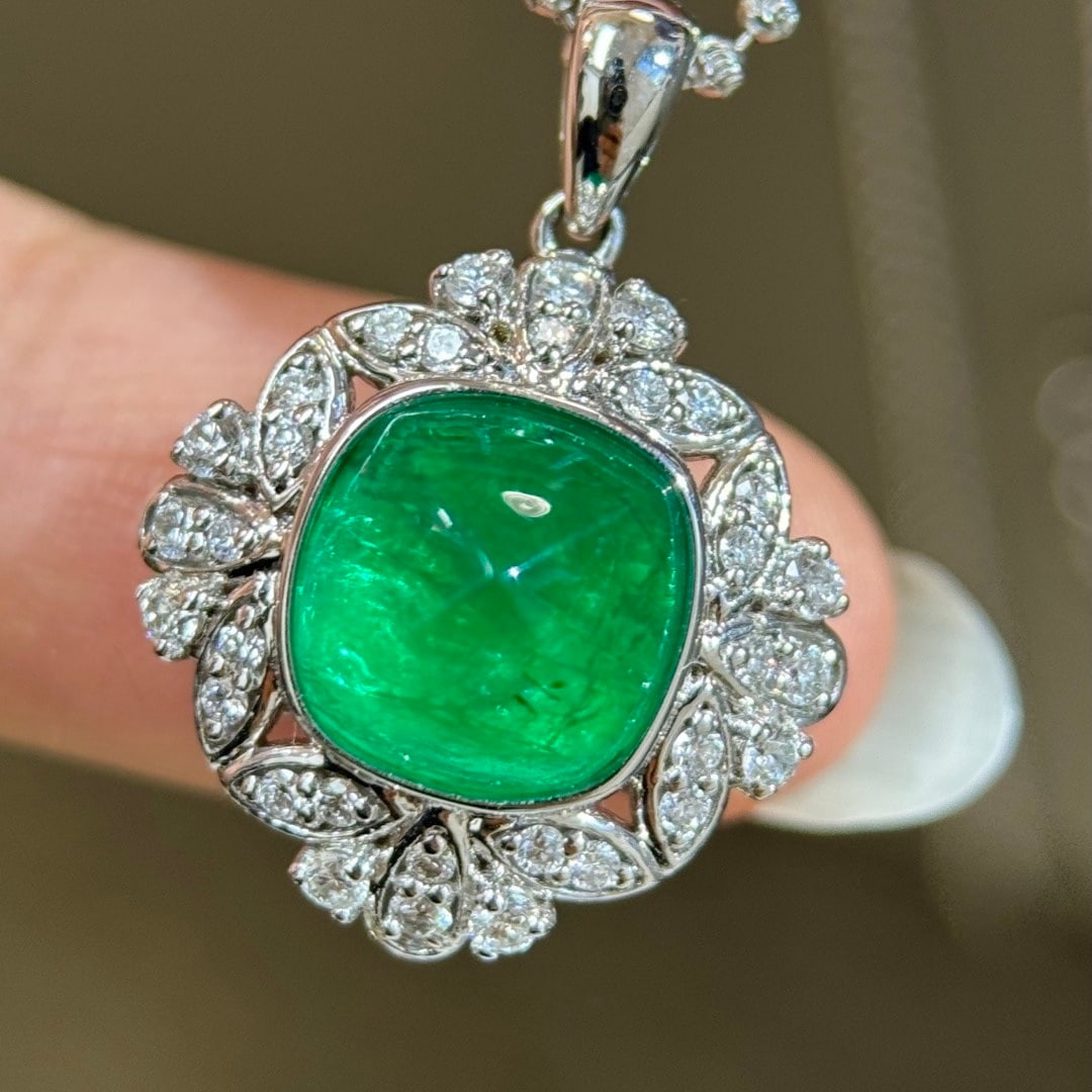 14k Gold 3.74 Ctw Vivid Green Natural Emerald & Diamond Pendant( Without Chain ) - 5