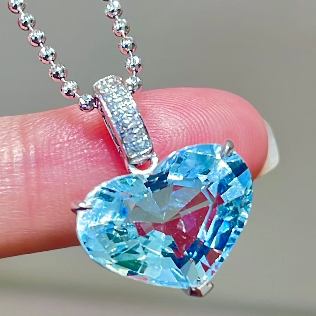 14k Gold 6.35 Ct Natural Aquamarine & Diamond Pendant( Without Chain ) - 3