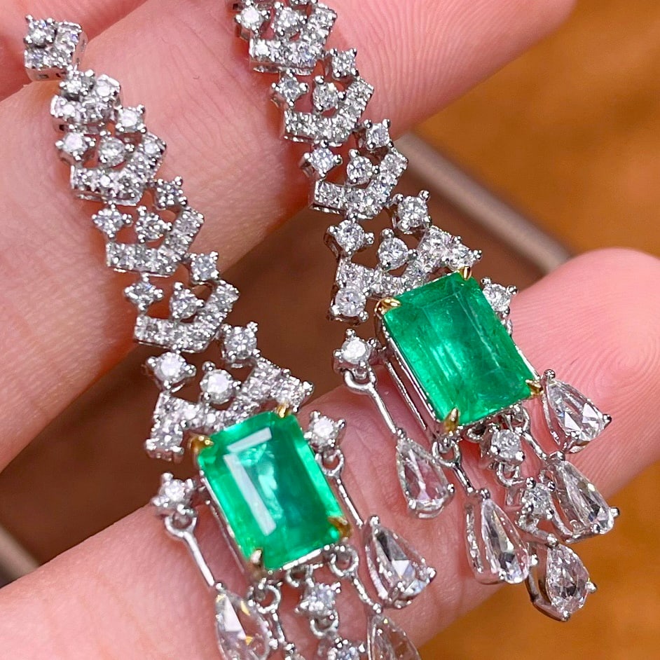 14k Gold 2.9 Ctw Vivid Green Natural Emerald & Diamond Earrings