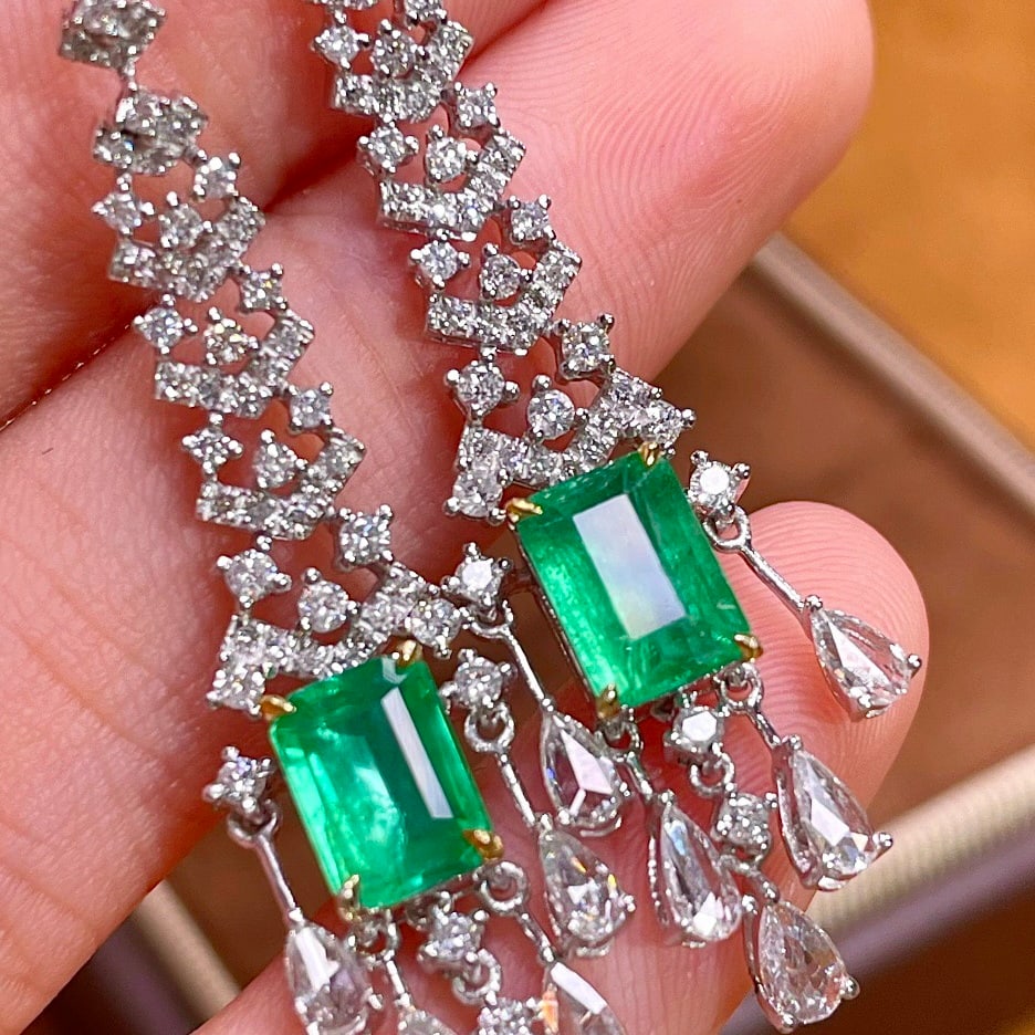 14k Gold 2.9 Ctw Vivid Green Natural Emerald & Diamond Earrings - 3