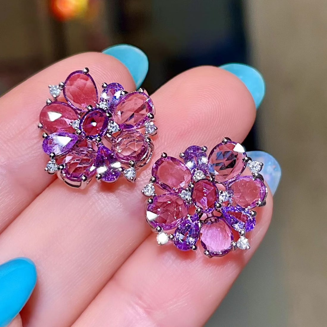 14k Gold 5.38 Ctw Natural Sapphire & Diamond Earrings: Ref:231098449 // gold content:14k gold // main gemstone:sapphire // shape:multiple // carat weight:5. 20ct // color:purple // treatment:natural // // adjacent gemstone 2 : diamond // shape:round //