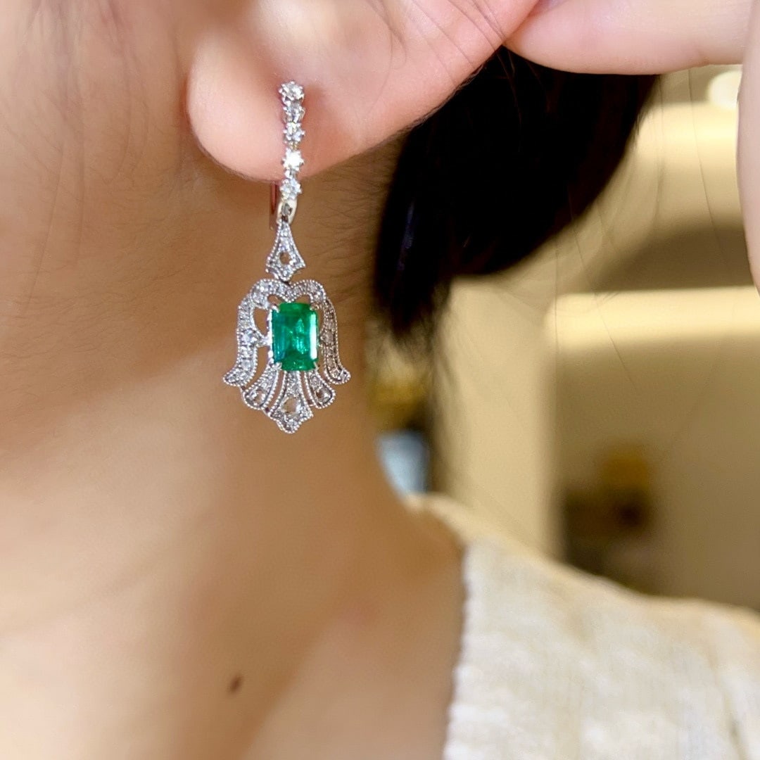 14k Gold 1.50 Ctw Vivid Green Natural Emerald & Diamond Earrings - 5