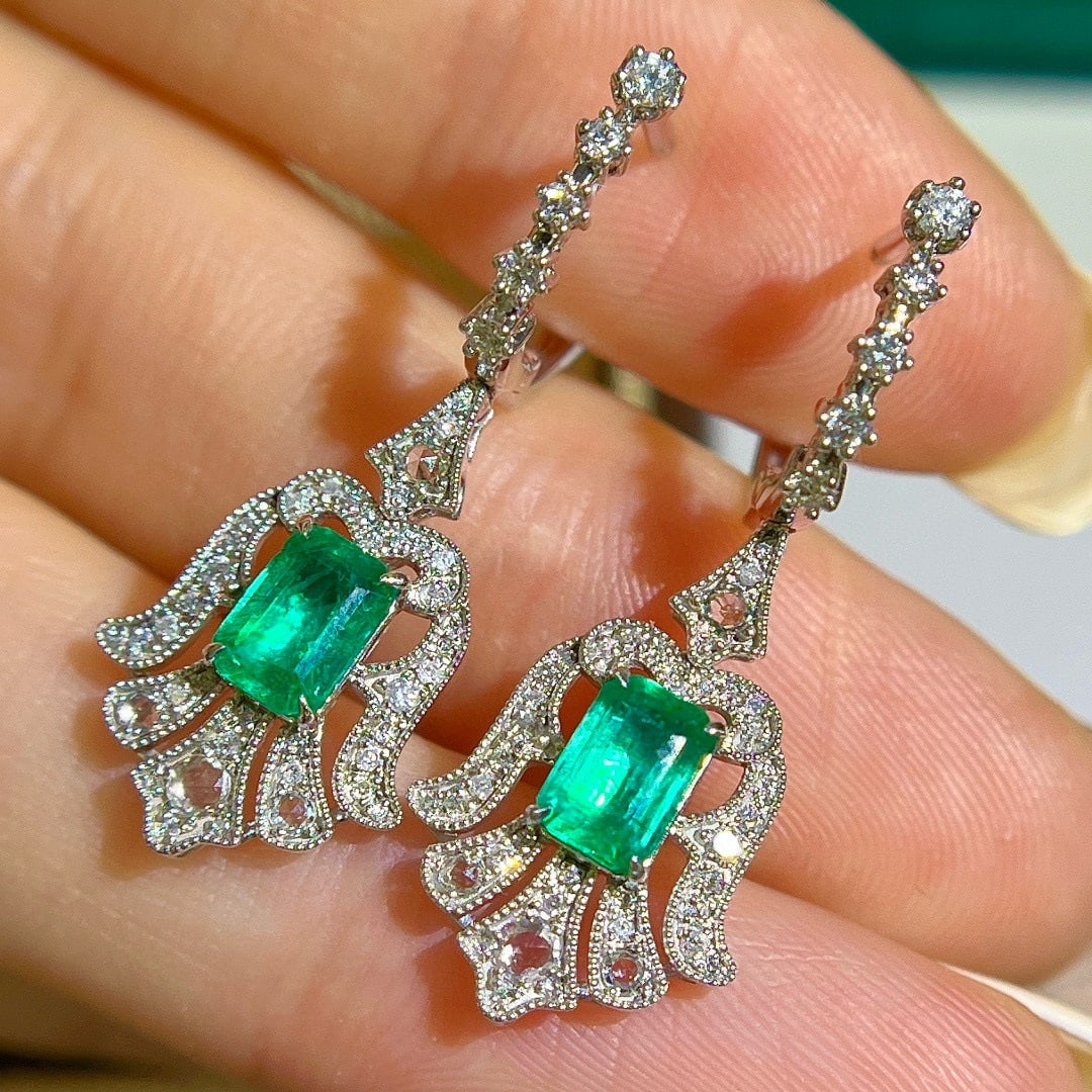 14k Gold 1.50 Ctw Vivid Green Natural Emerald & Diamond Earrings - 6
