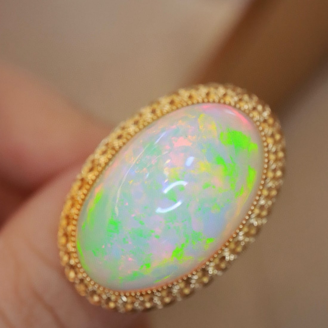 14k Gold 14.03 Ct Natural Opal Ring - 4