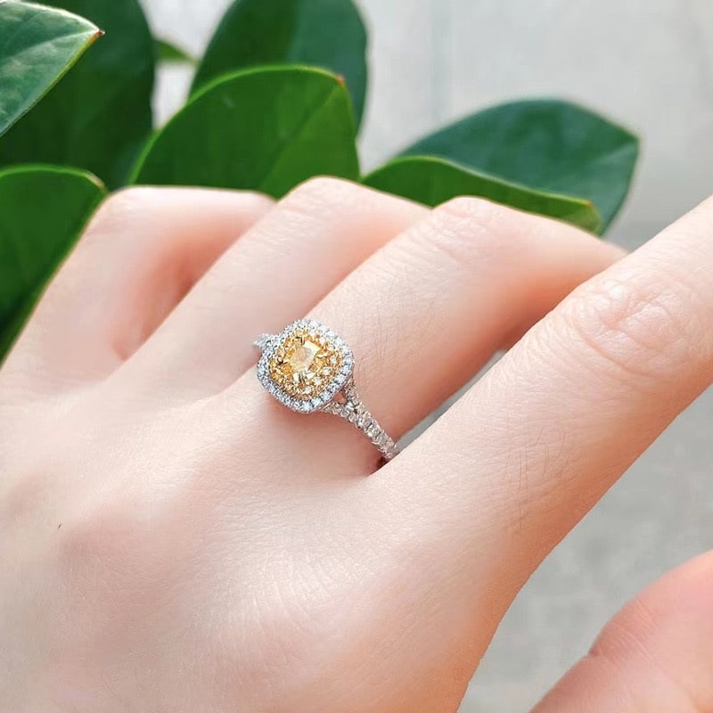 14k Gold 0.6 Ctw Natural Yellow Diamond & Diamond Ring - 2