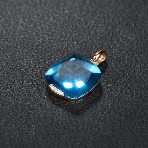 14k Gold 29.12 Ct Natural Topaz & Diamond Pendant( Without Chain ) - 2