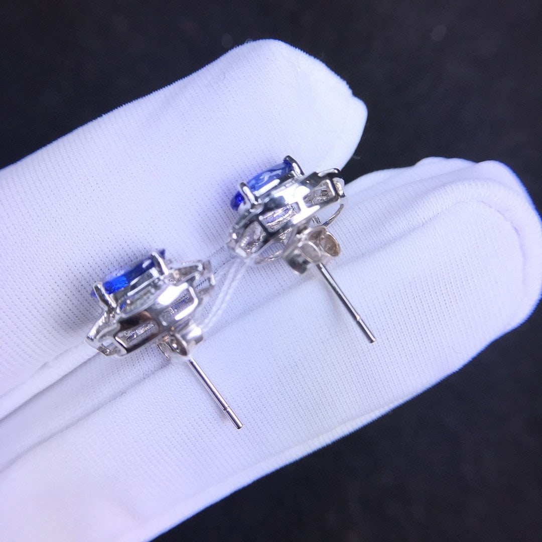 14k Gold 2.5 Ct Natural Tanzanite & Diamond Earrings - 6