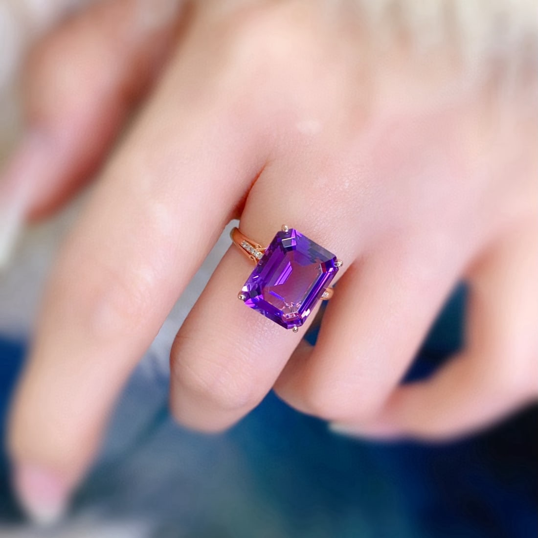 14k Gold 5.53 Ctw Natural Amethyst & Diamond Ring - 4