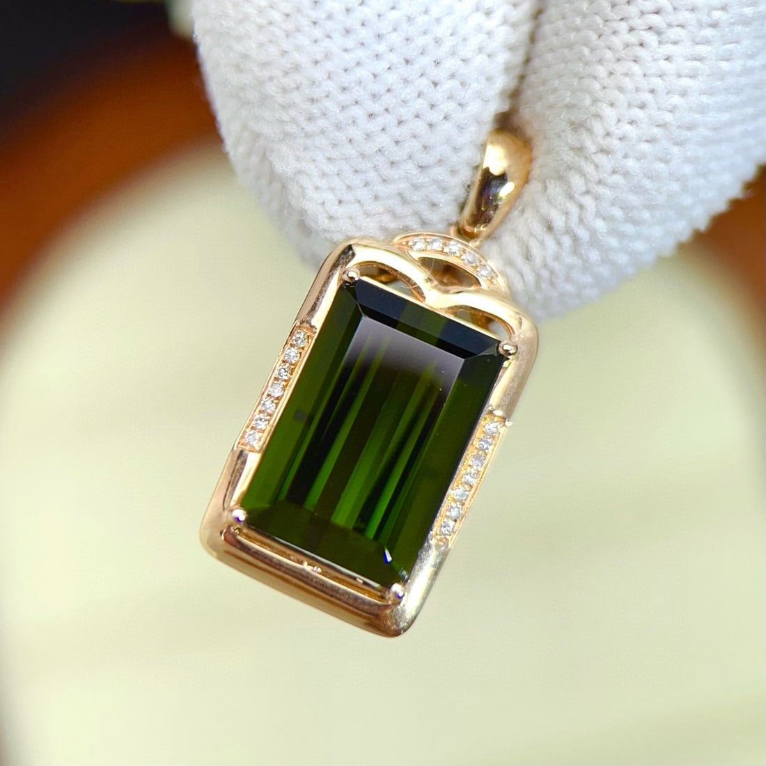 14k Gold 6.55 Ctw Natural Tourmaline & Diamond Pendant( Without Chain ) - 3