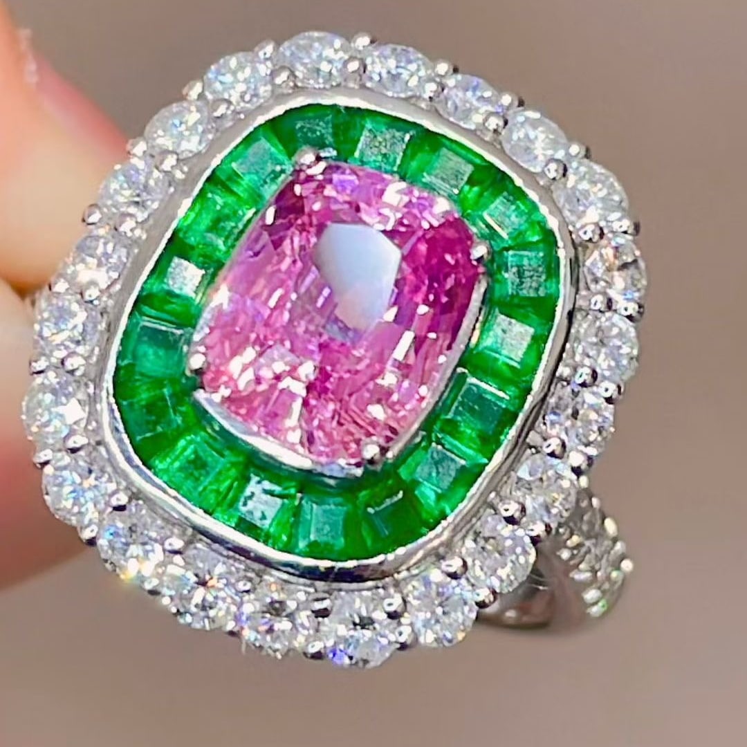 14k Gold 3.3 Ctw Natural Padparadscha Sapphire & Diamond Ring - 5