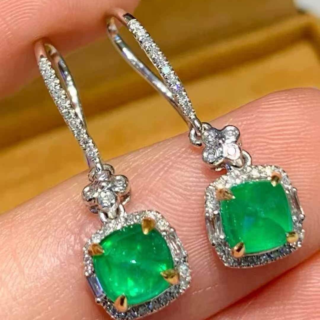 14k Gold 1.6 Ct Vivid Green Natural Emerald & Diamond Earrings - 5
