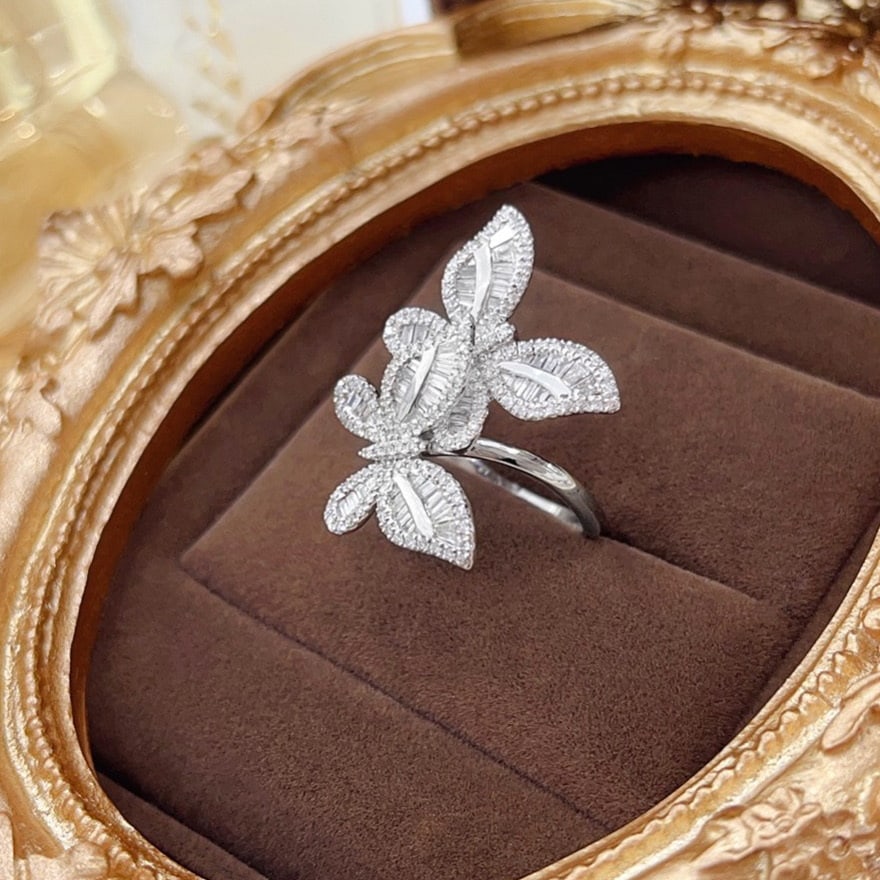 14k Gold 0.63 Ct Natural H Diamond Ring - 2