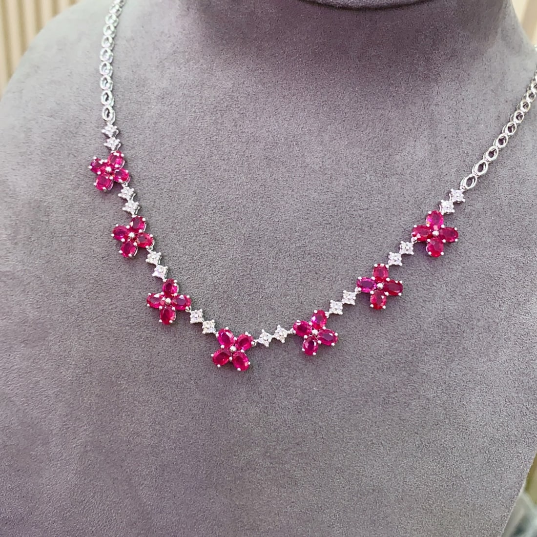14k Gold 7.21 Ct Natural Ruby & Diamond Necklace - 2