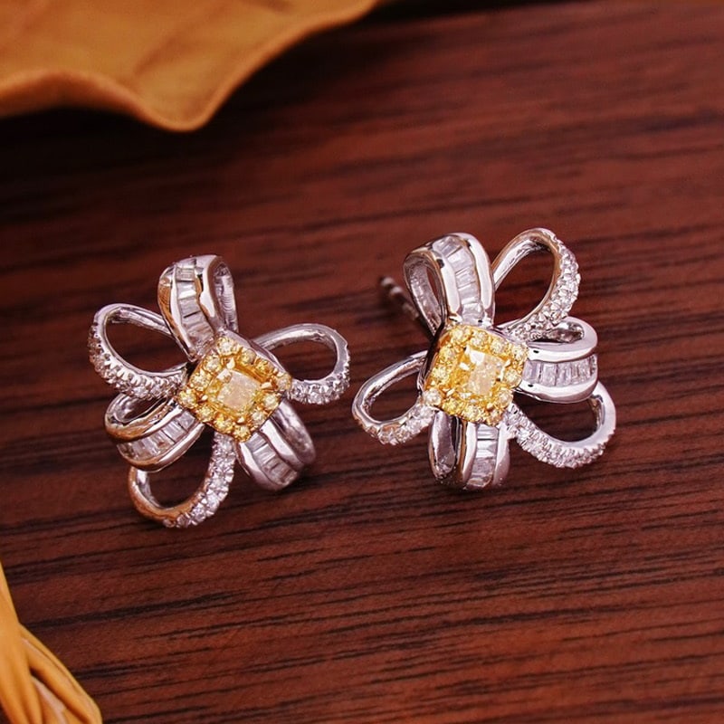 14k Gold 0.7 Ct Natural Color Diamond Earrings - 2