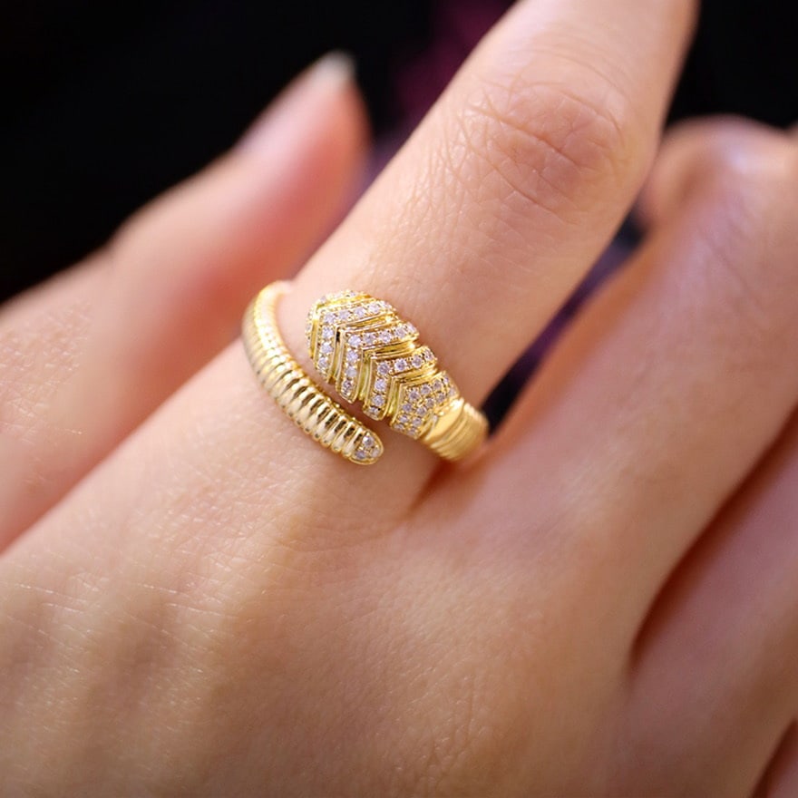 14k Gold 0.11 Ct Natural H Diamond Ring - 3