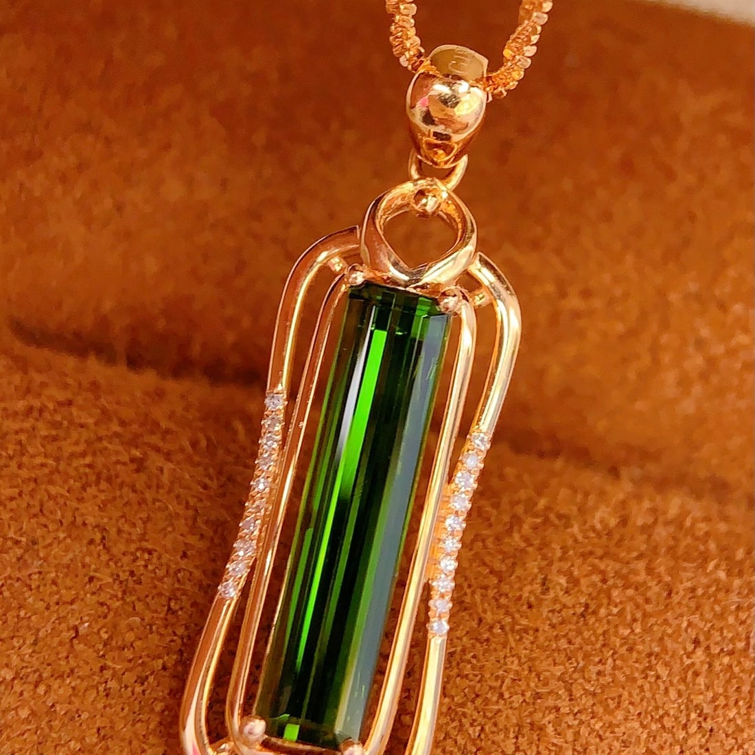 14k Gold 3 Ct Natural Tourmaline & Diamond Pendant( Without Chain ) - 3