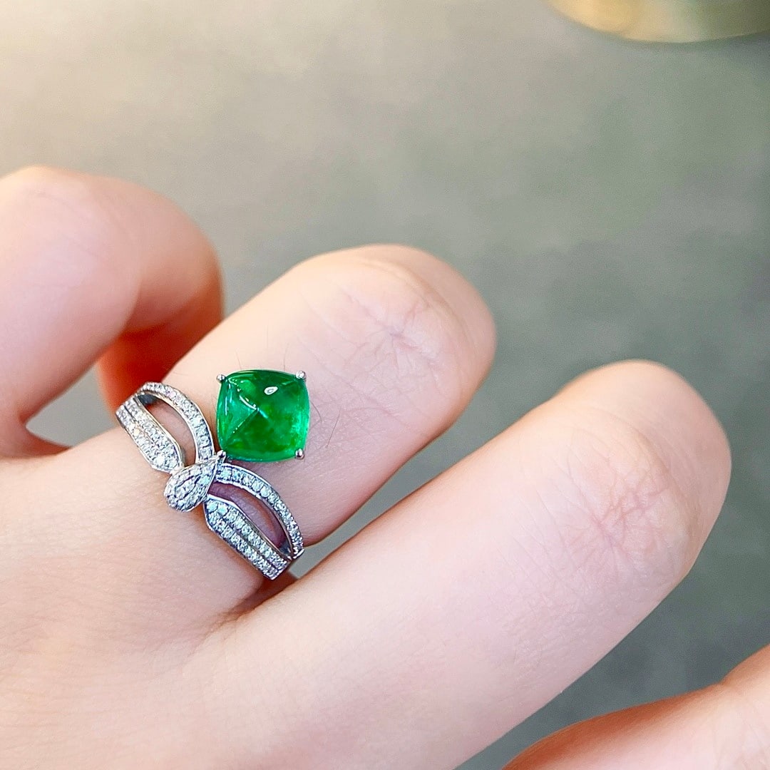 14k Gold 2.35 Ctw Vivid Green Natural Emerald & Diamond Ring - 7