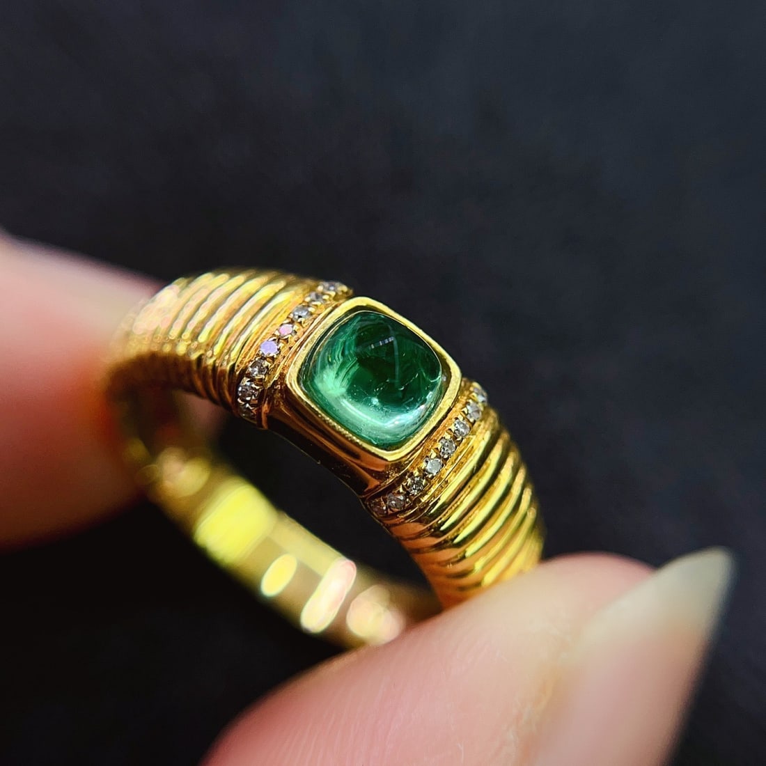 14k Gold 0.60 Ct Natural Emerald & Diamond Ring - 6
