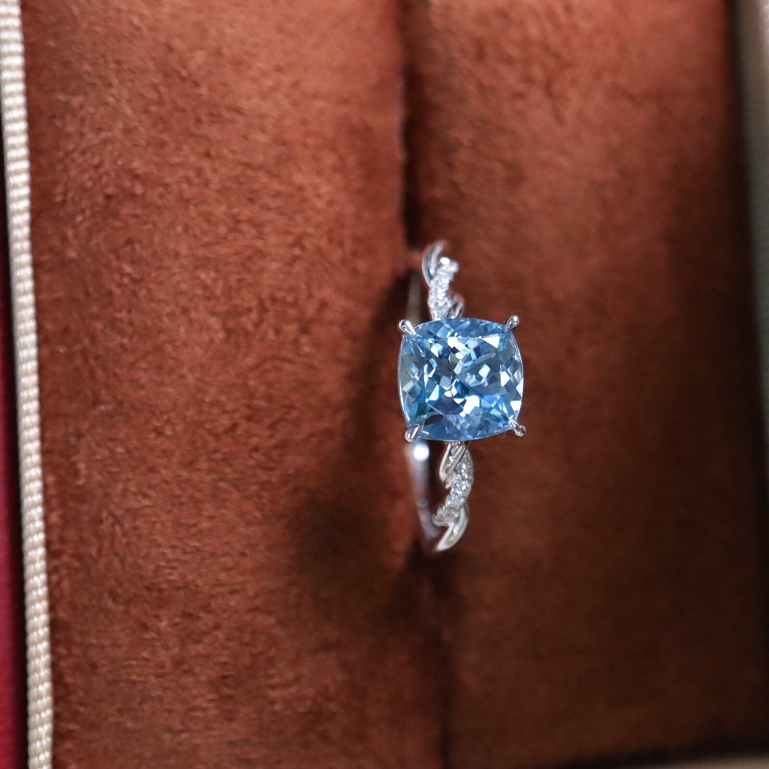 14k Gold 1.23 Ctw Natural Aquamarine & Diamond Ring - 3