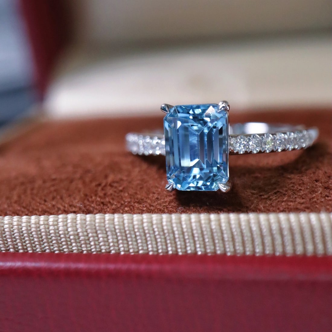 14k Gold 1.65 Ctw Natural Aquamarine & Diamond Ring - 2