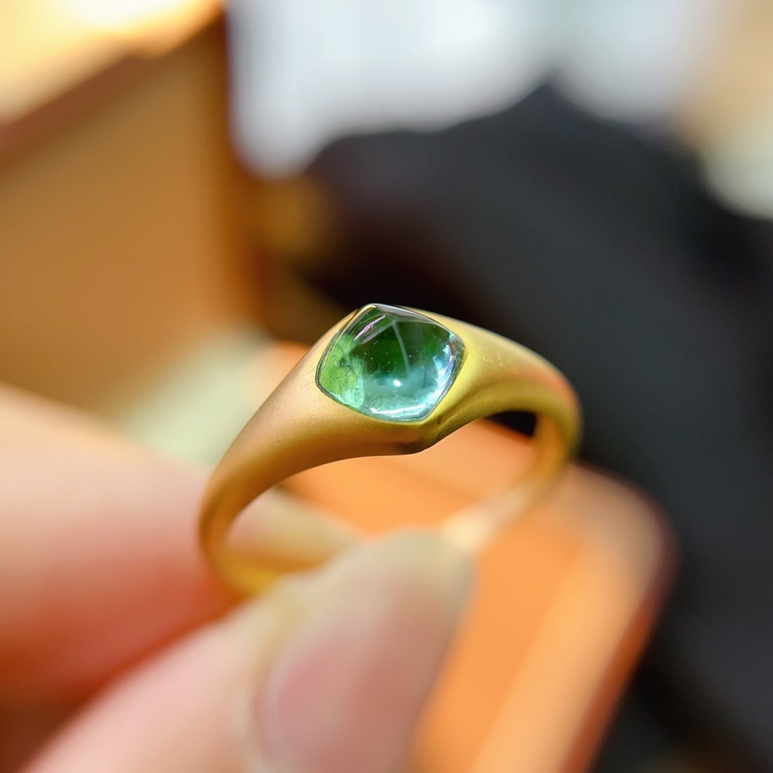 14k Gold 1.00 Ct Natural Emerald Ring - 2