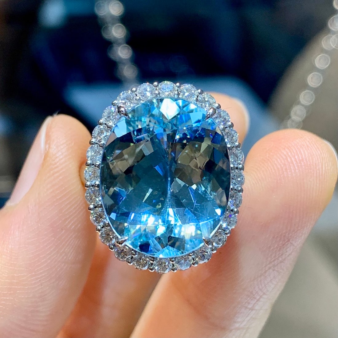 14k Gold 9.93 Ctw Natural Aquamarine & Diamond Ring - 2