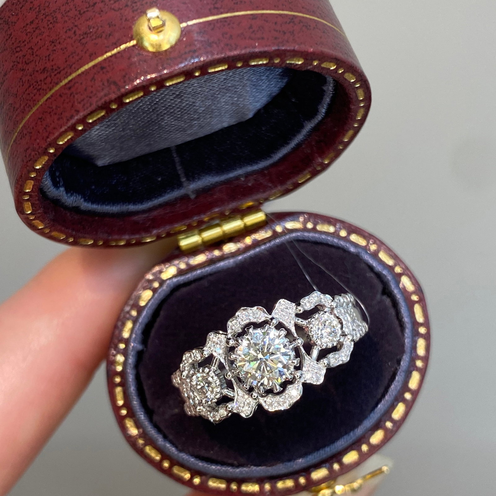 14k Gold 0.78 Ctw Natural H Diamond Ring - 3