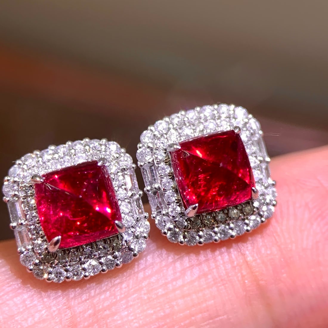 14k Gold 3 Ct Natural Spinel & Diamond Earrings - 4