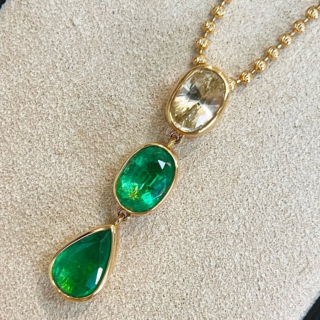 14k Gold 3.17 Ctw Natural Emerald & Sapphire Pendant( Without Chain ) - 4