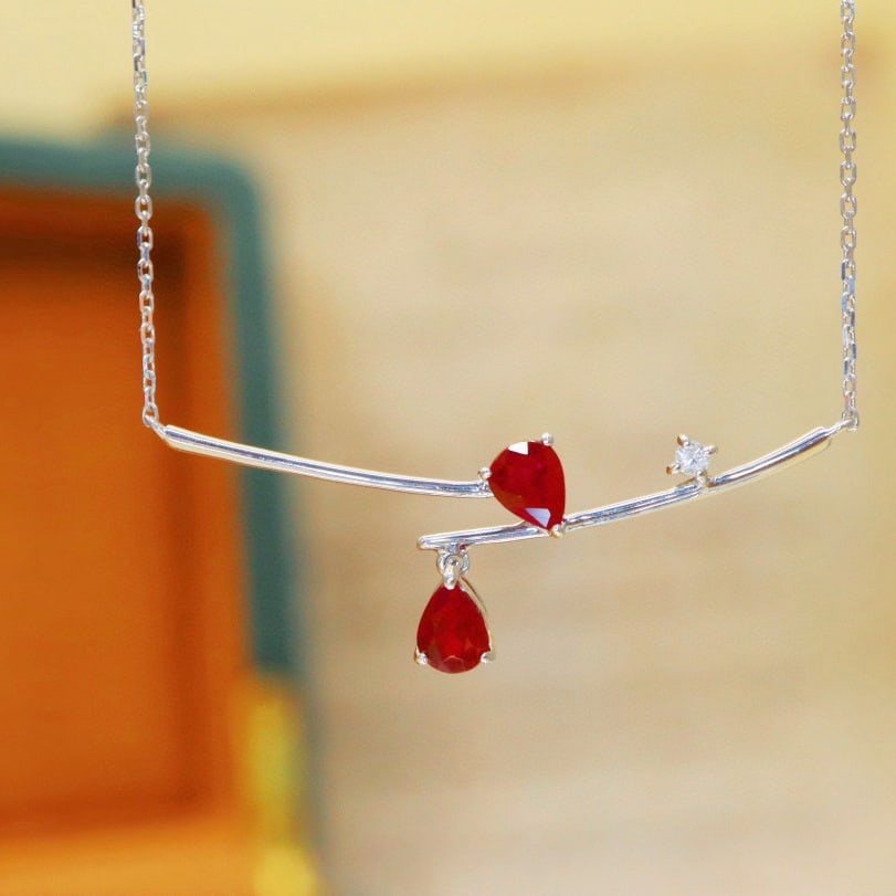 14k Gold 0.65 Ctw Natural Ruby & Diamond Necklace - 2